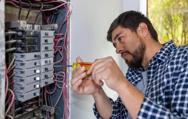 Best Electrical Troubleshooting Services  in Lincoln, NE